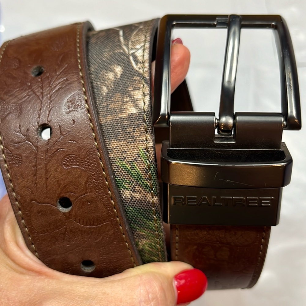 REALTREE REVERSIBLE Brown/ tan green camo BELT Leather Silver Buckle men 34-36 M - Picture 1 of 15
